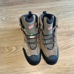 New Red Wing Black and Tan Truhiker Boots Oil/Slip Resistant Sole Men Size 8